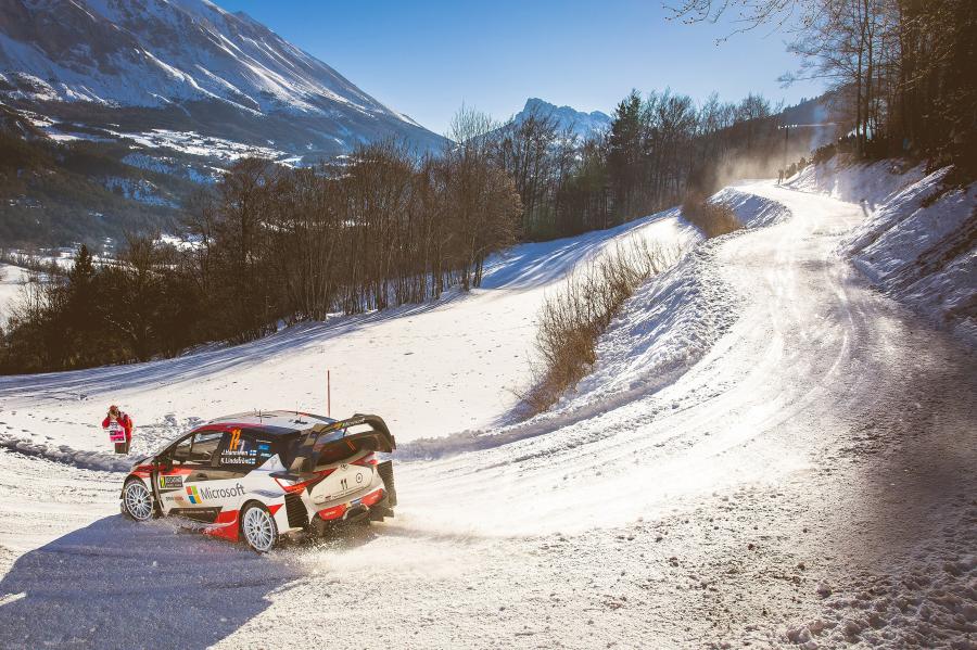  Toyota Yaris WRC 2017 года  (фото 23 из 41)